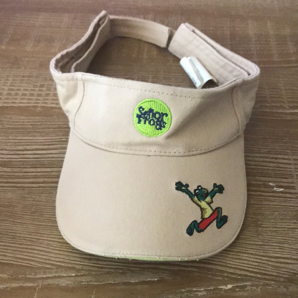 Señor Frog Visor